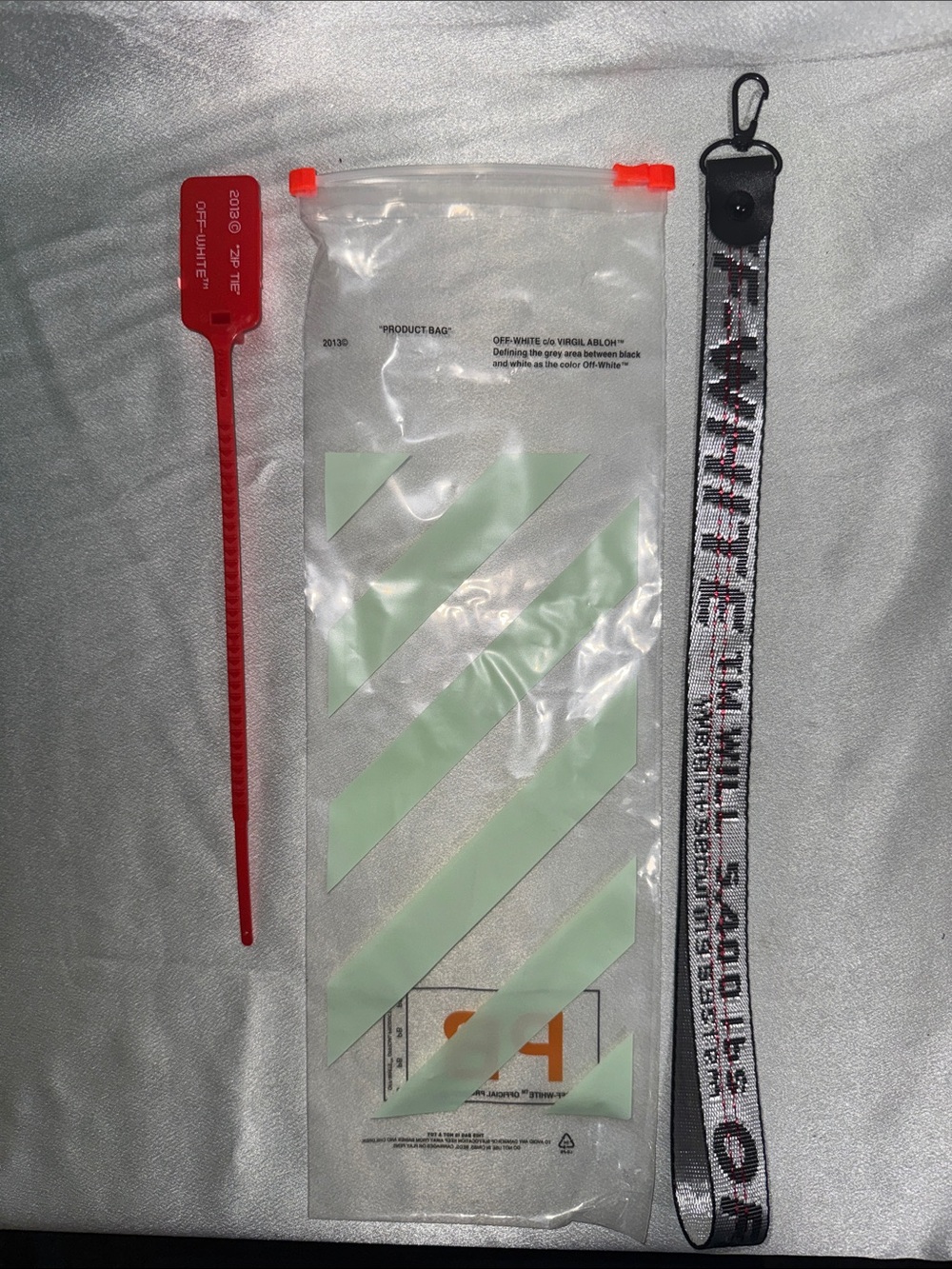 Off-White Clear Product Bag with Silver Key Chain and Red ZipTie🔥New!